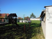 Stavba opěrné zdi u zahrady školy 2017